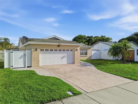 6292 109th Avenue N Pinellas Park FL 33782