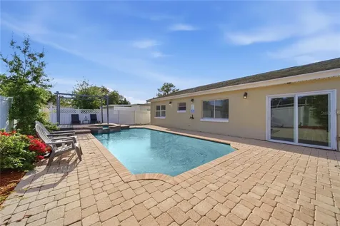 6292 109th Avenue N Pinellas Park FL 33782