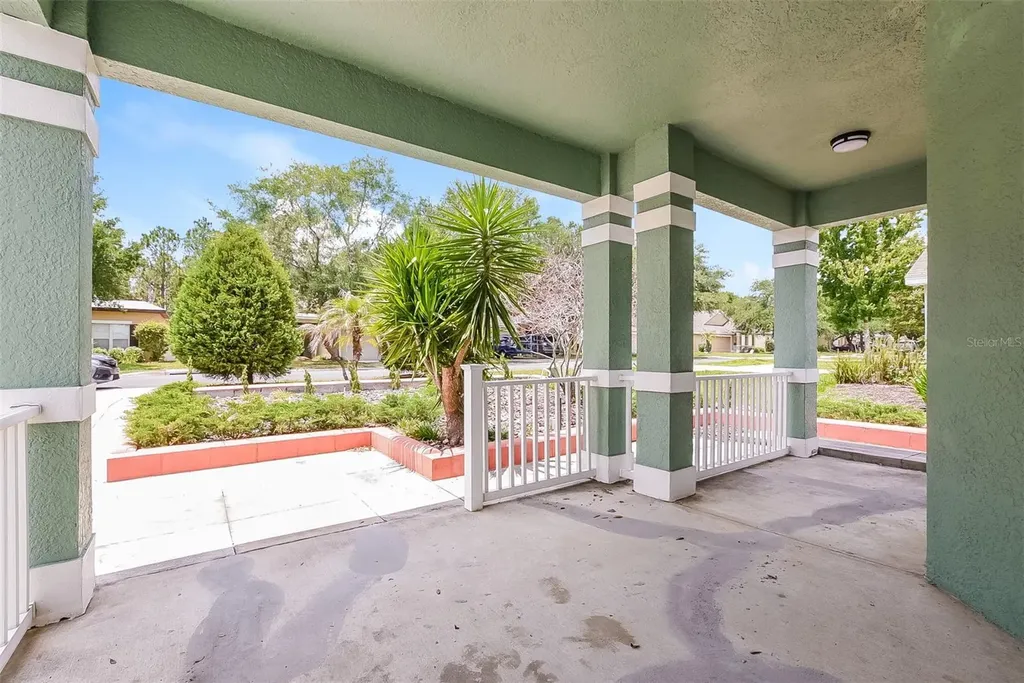 1221 Longville Circle Tavares FL 32778