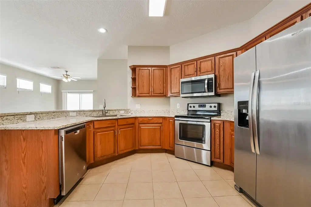 1221 Longville Circle Tavares FL 32778