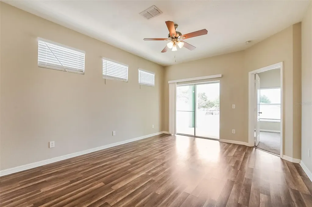 1221 Longville Circle Tavares FL 32778