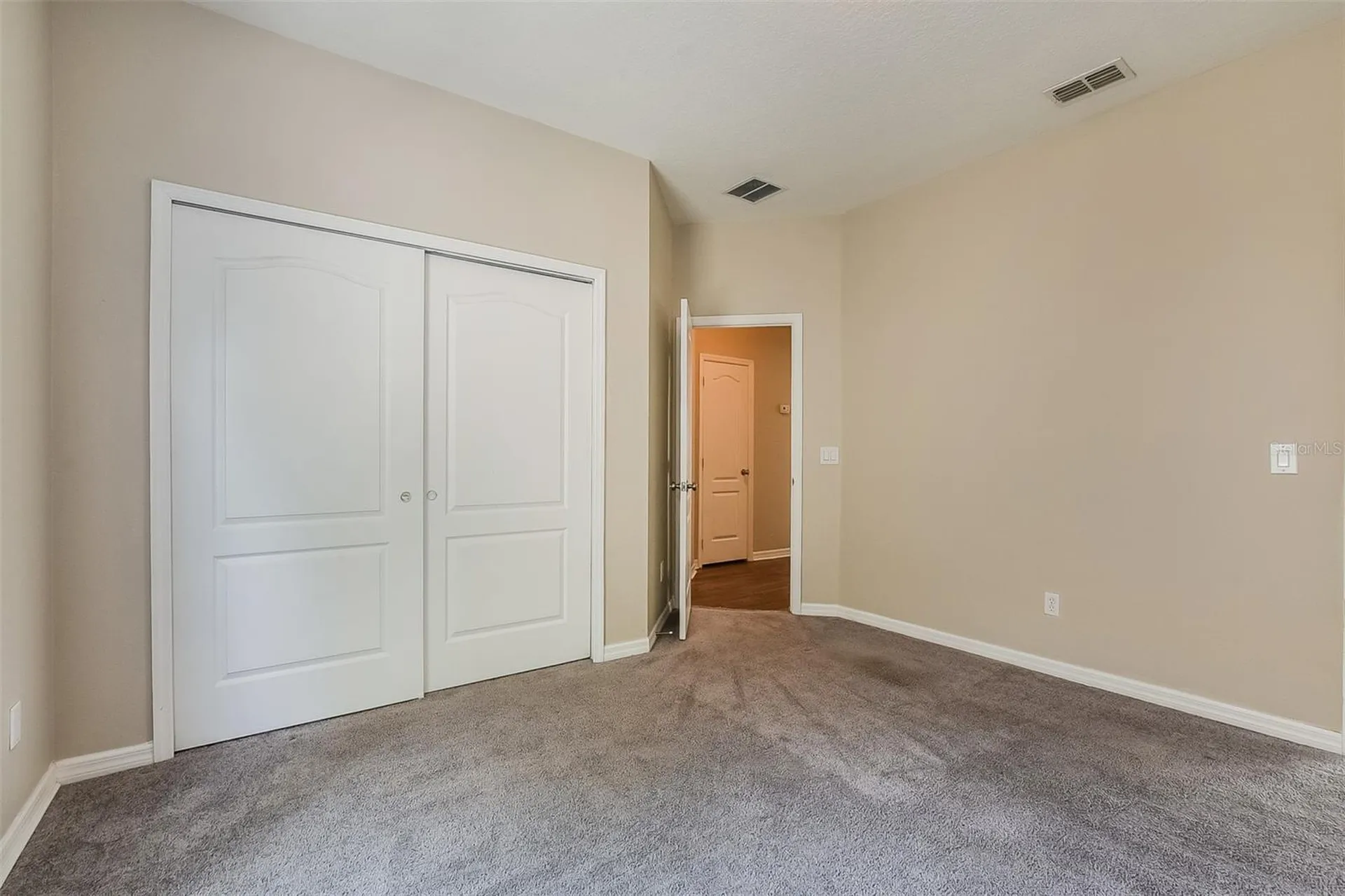 1221 Longville Circle Tavares FL 32778
