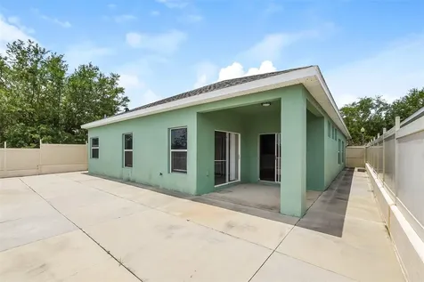 1221 Longville Circle Tavares FL 32778