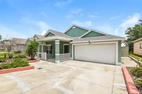 1221 Longville Circle Tavares FL 32778