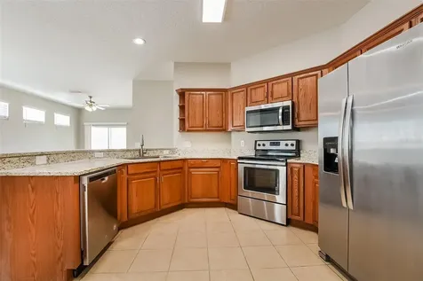 1221 Longville Circle Tavares FL 32778