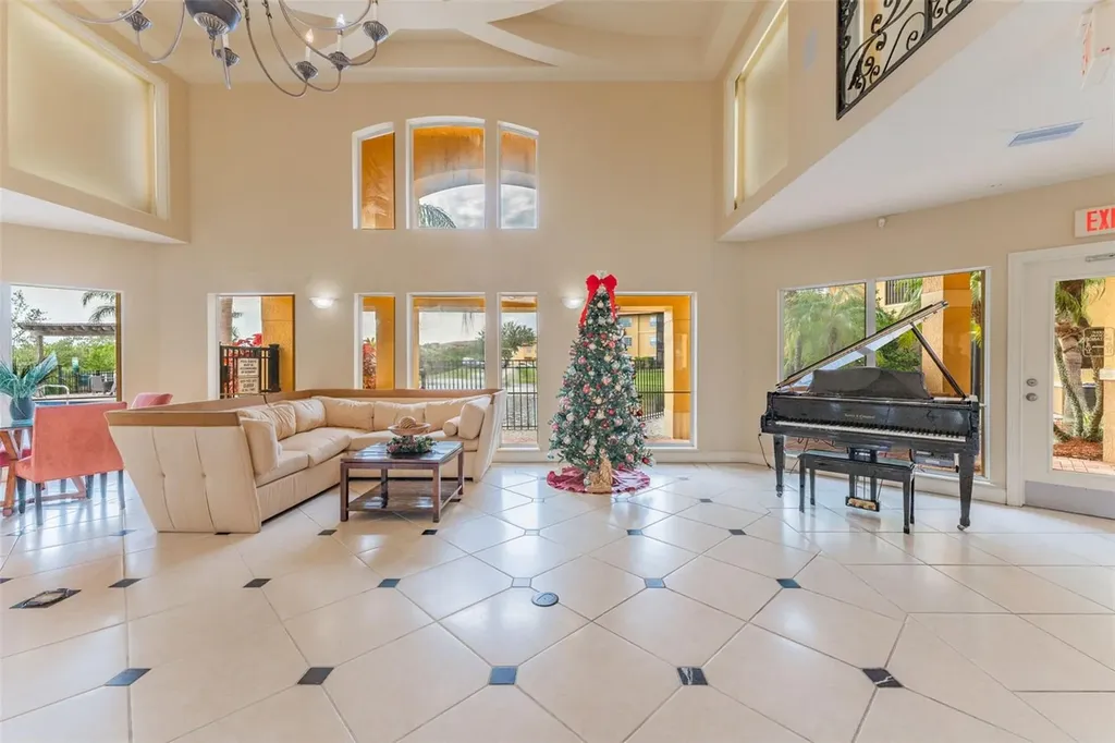 4333 Bayside Village Drive Tampa FL 33615