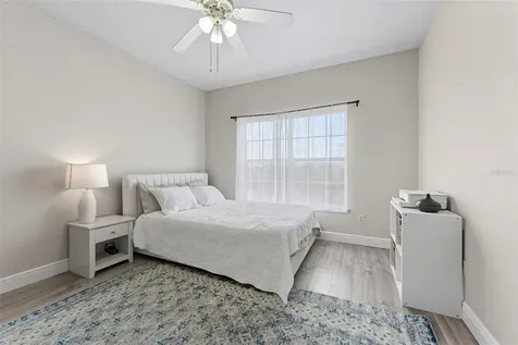 4333 Bayside Village Drive Tampa FL 33615