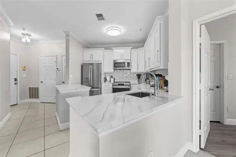 4333 Bayside Village Drive Tampa FL 33615
