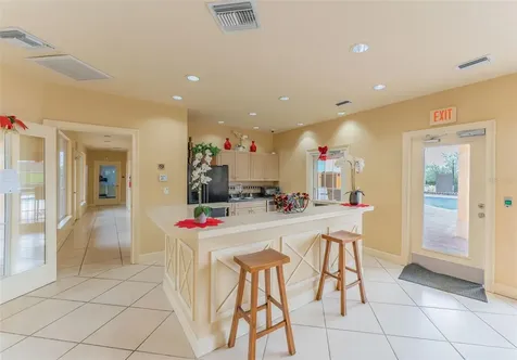 4333 Bayside Village Drive Tampa FL 33615