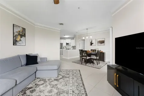4333 Bayside Village Drive Tampa FL 33615