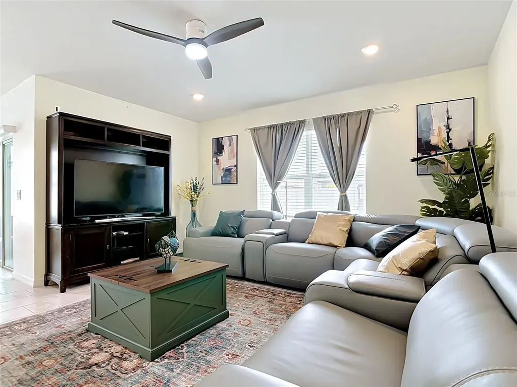 1059 Michelangelo Lane Winter Haven FL 33884