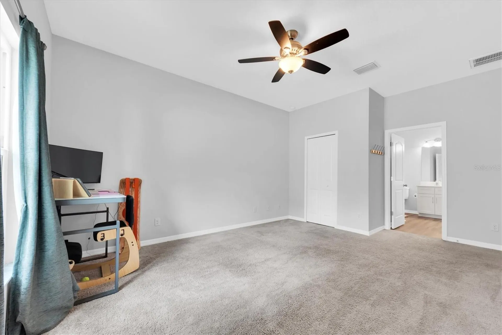 5876 78th Avenue N Pinellas Park FL 33781