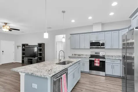 5876 78th Avenue N Pinellas Park FL 33781