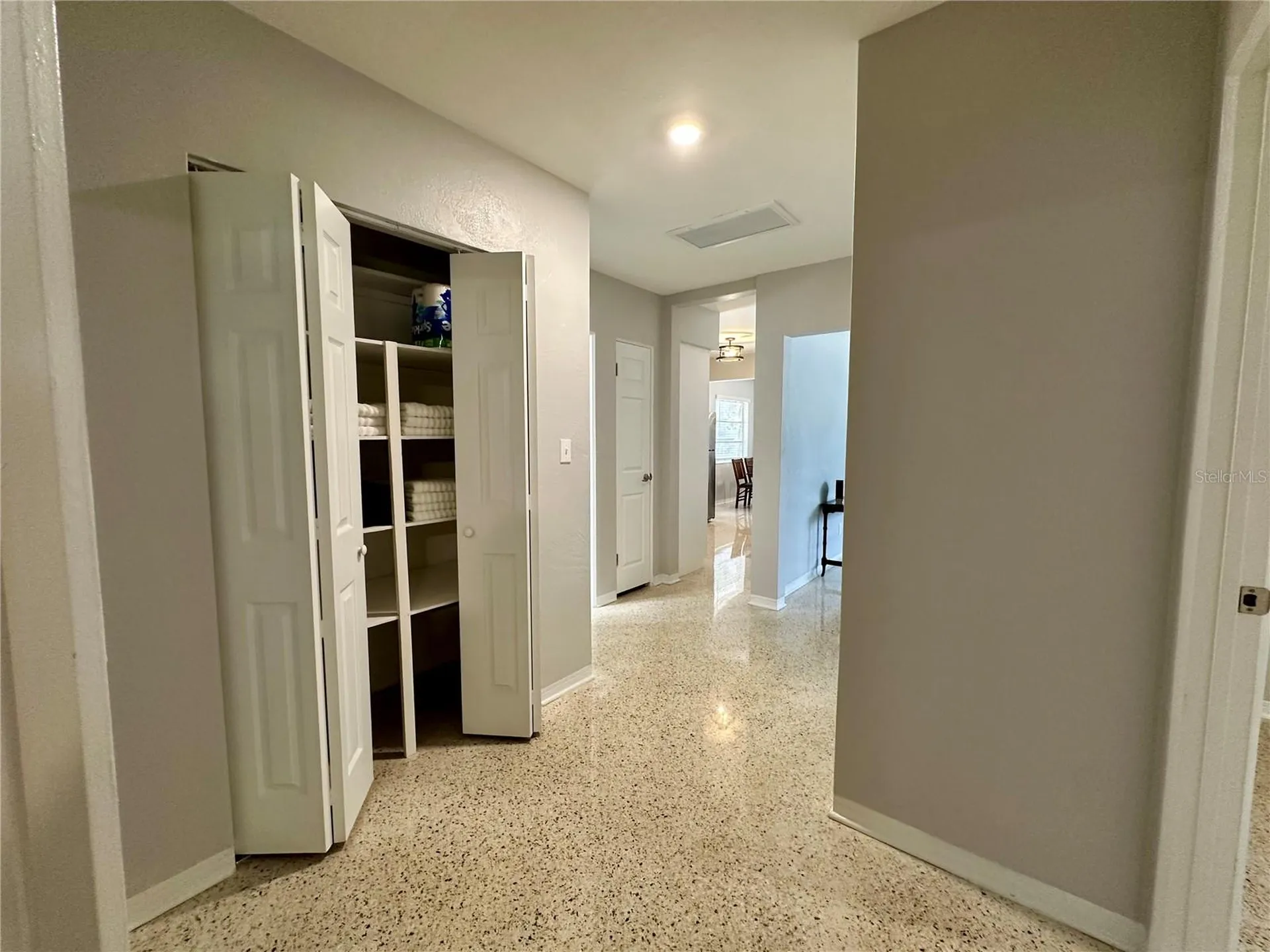 4917 99th Street N St Petersburg FL 33708