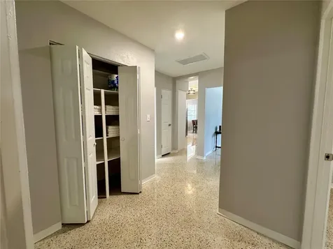 4917 99th Street N St Petersburg FL 33708
