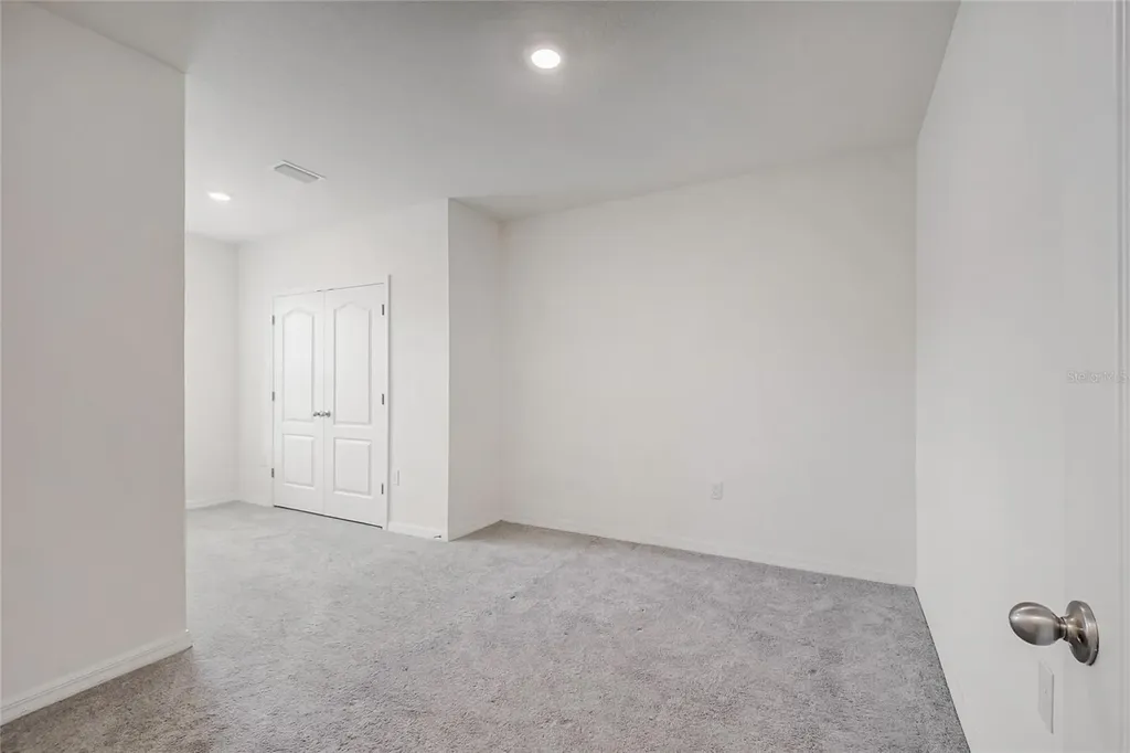 1242 Lido Drive Howey In The Hills FL 34737