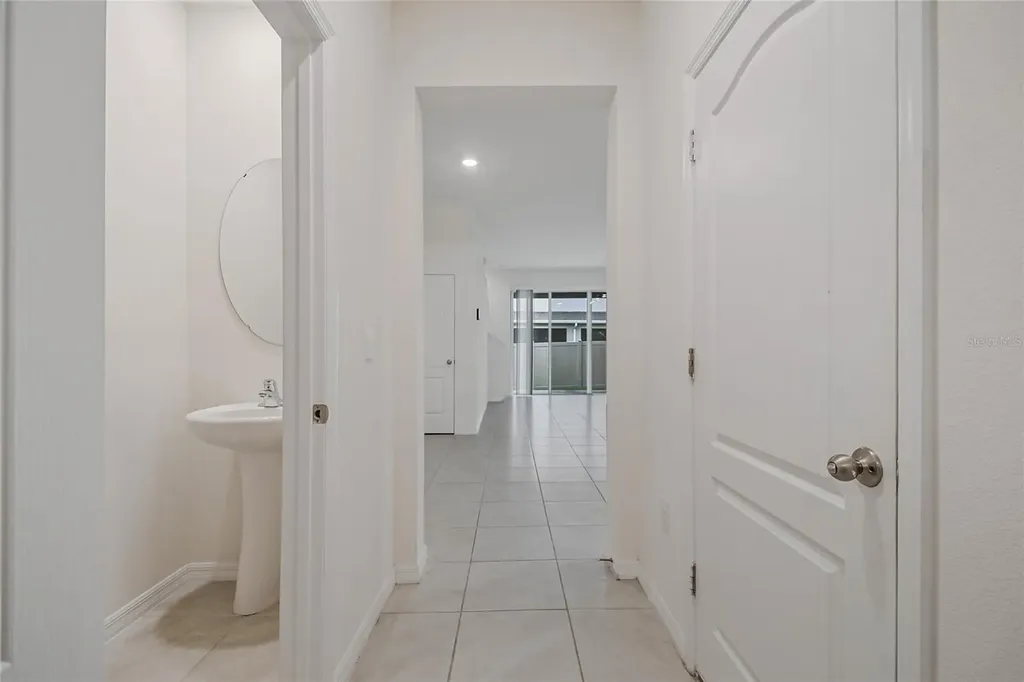 1242 Lido Drive Howey In The Hills FL 34737
