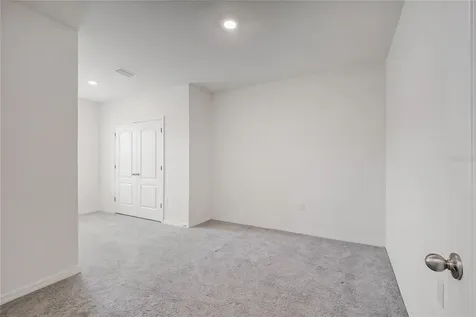 1242 Lido Drive Howey In The Hills FL 34737