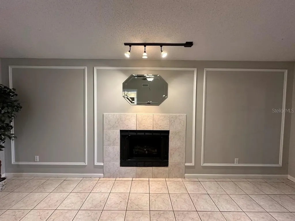 17644 Meadowbridge Drive Lutz FL 33549