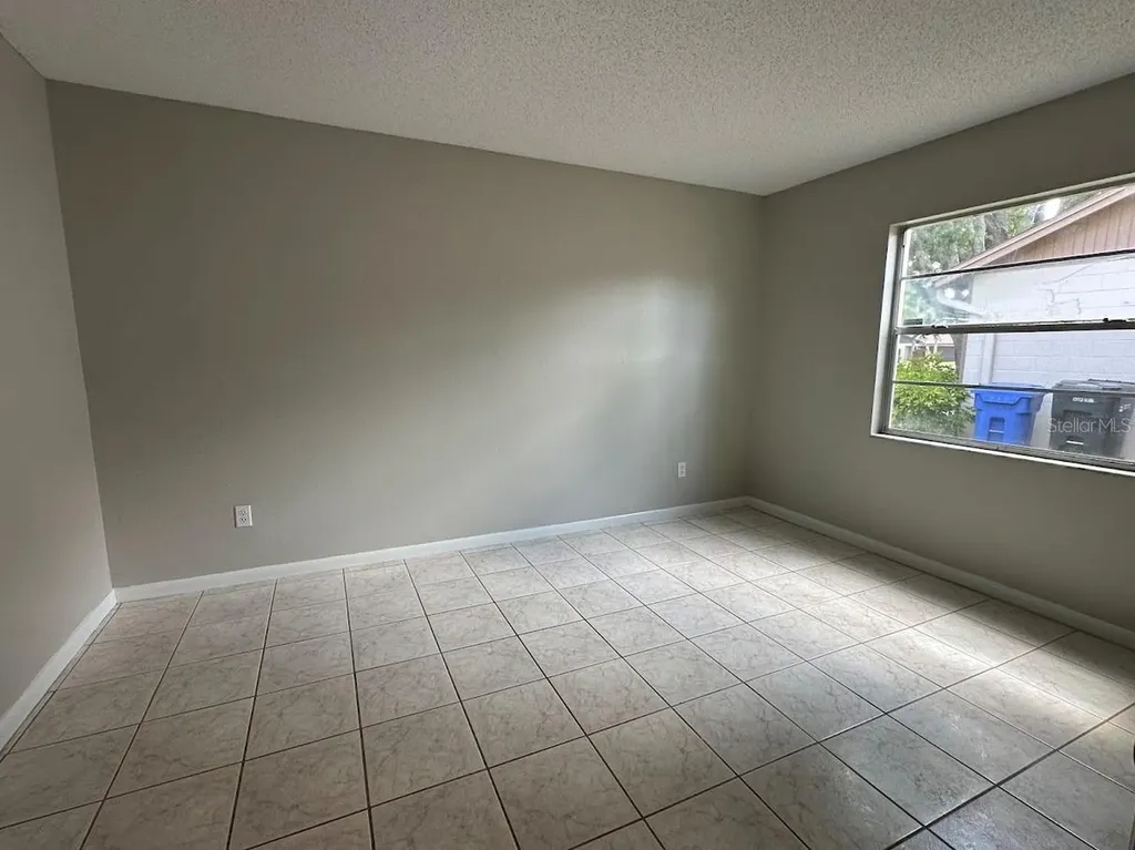 17644 Meadowbridge Drive Lutz FL 33549