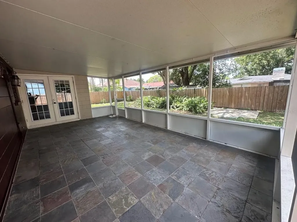 17644 Meadowbridge Drive Lutz FL 33549