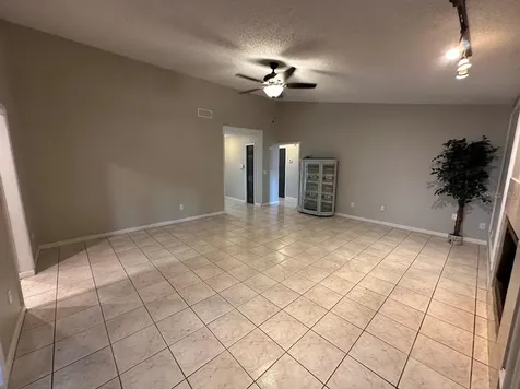 17644 Meadowbridge Drive Lutz FL 33549