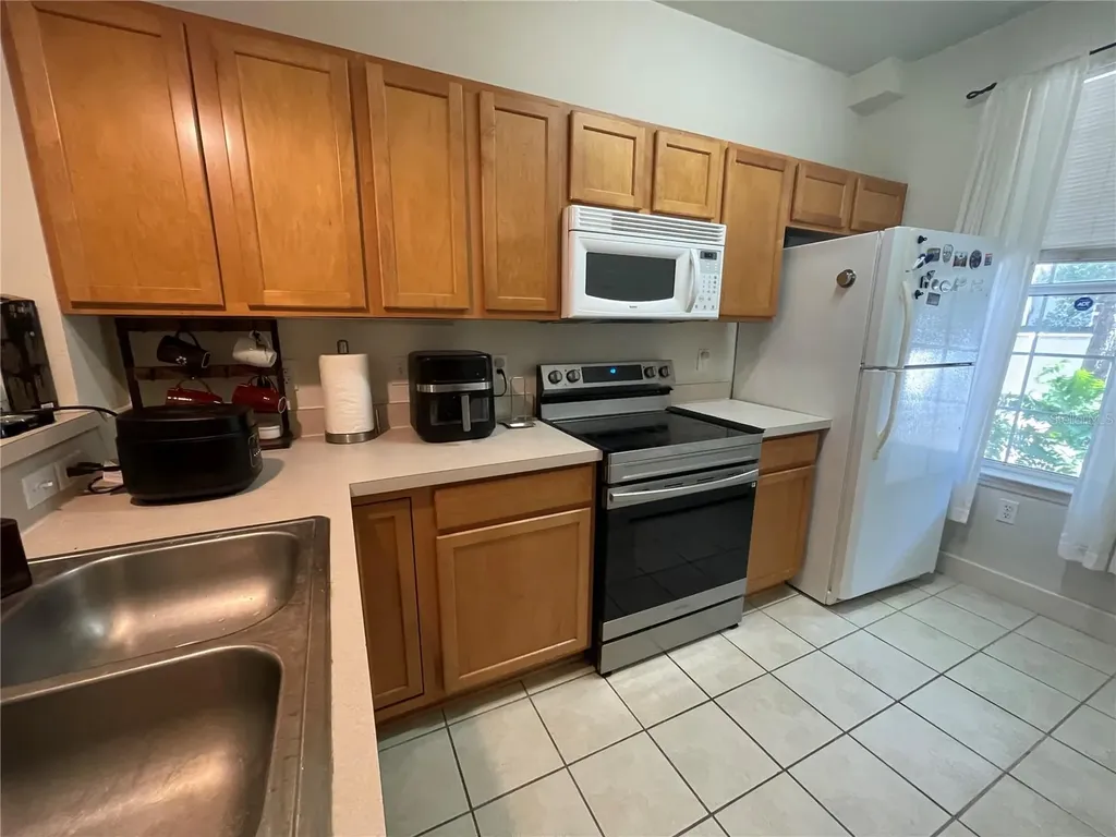 905 NW 21st Avenue Gainesville FL 32609
