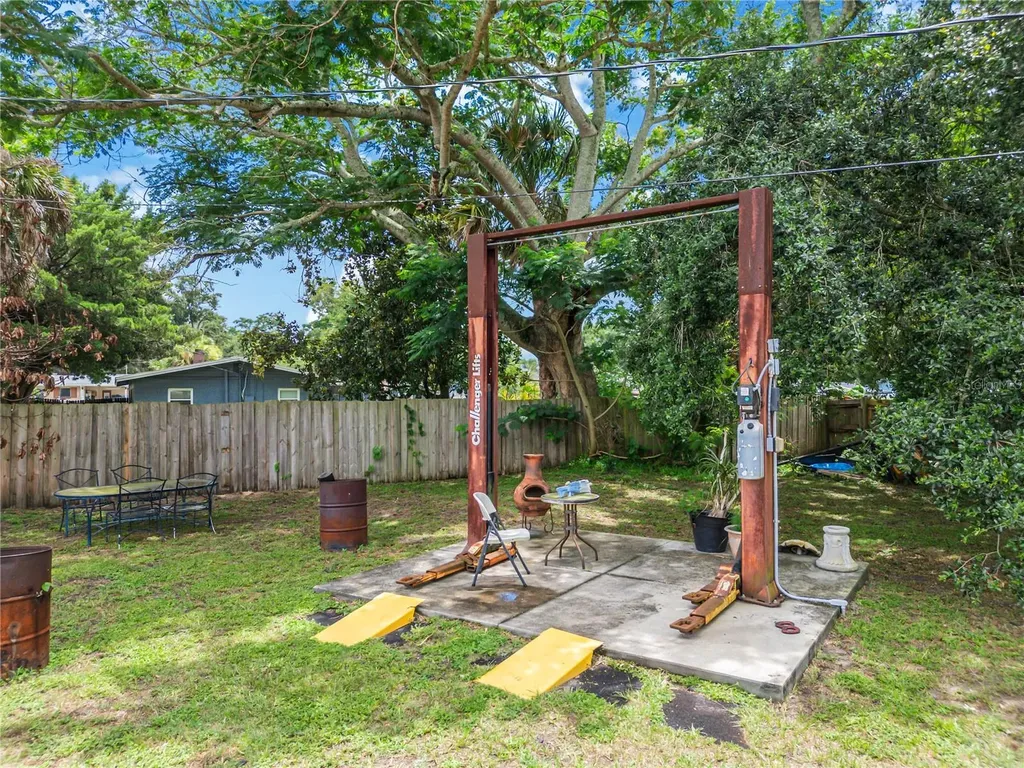 3402 Needles Drive Orlando FL 32810