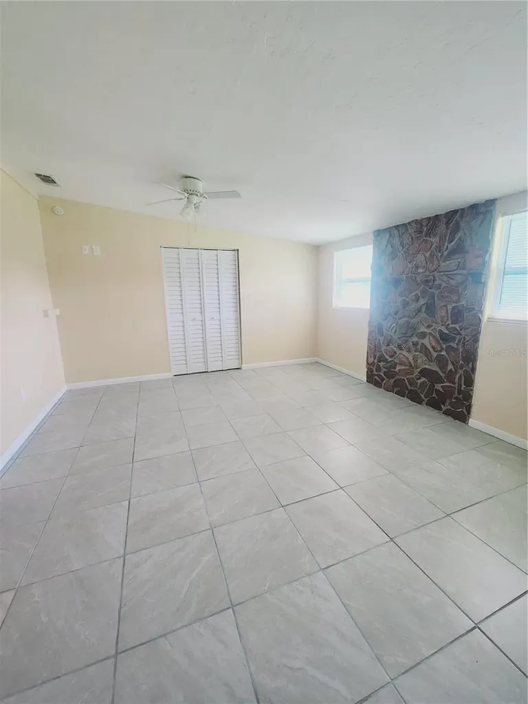 2023 Gold Avenue Sarasota FL 34235