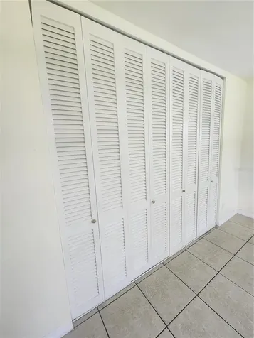 2023 Gold Avenue Sarasota FL 34235