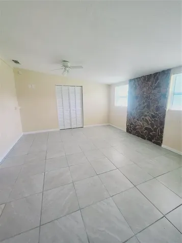 2023 Gold Avenue Sarasota FL 34235