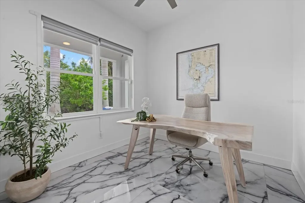 811 30th Court E Bradenton FL 34208