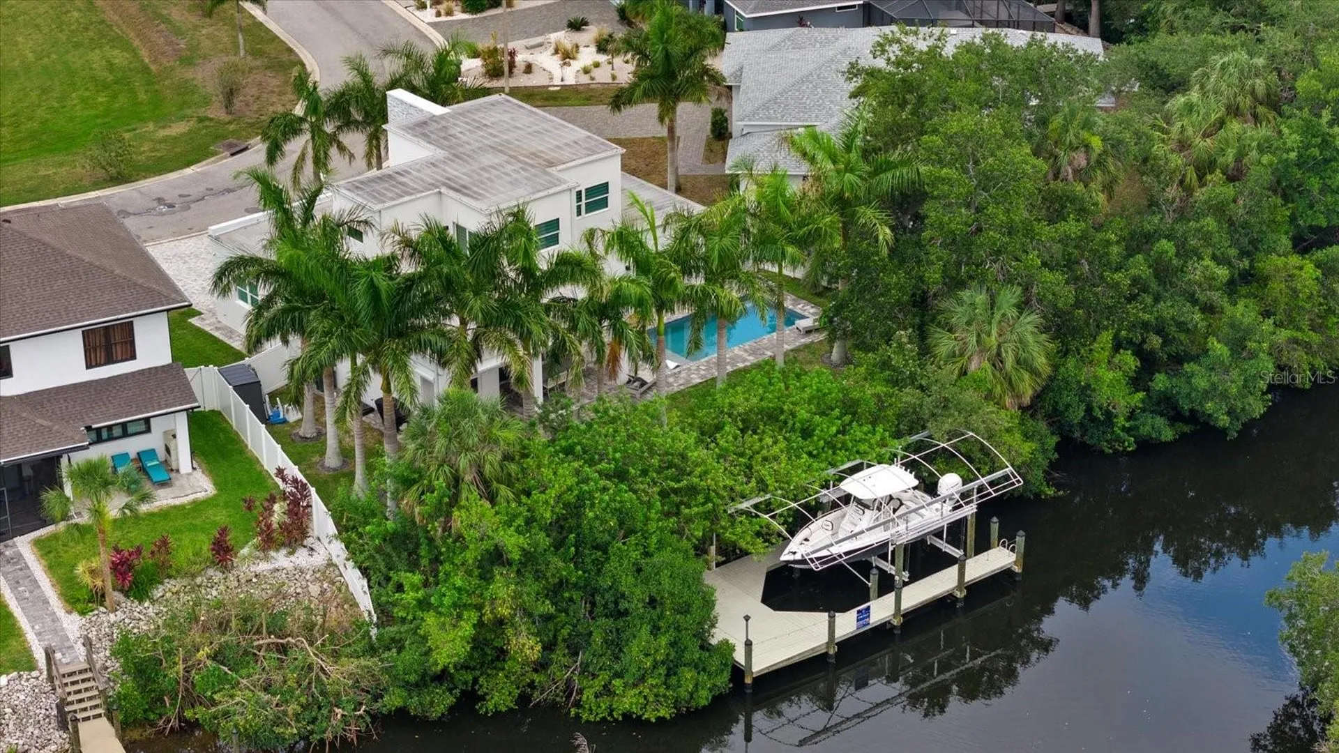 811 30th Court E Bradenton FL 34208