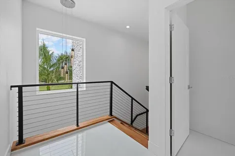 811 30th Court E Bradenton FL 34208