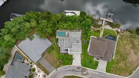 811 30th Court E Bradenton FL 34208