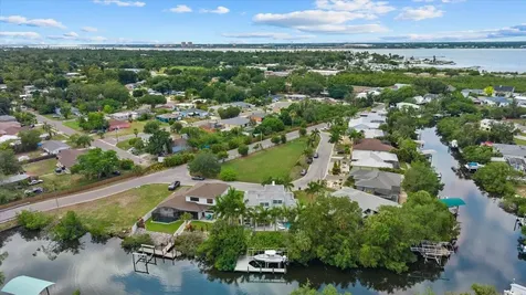 811 30th Court E Bradenton FL 34208