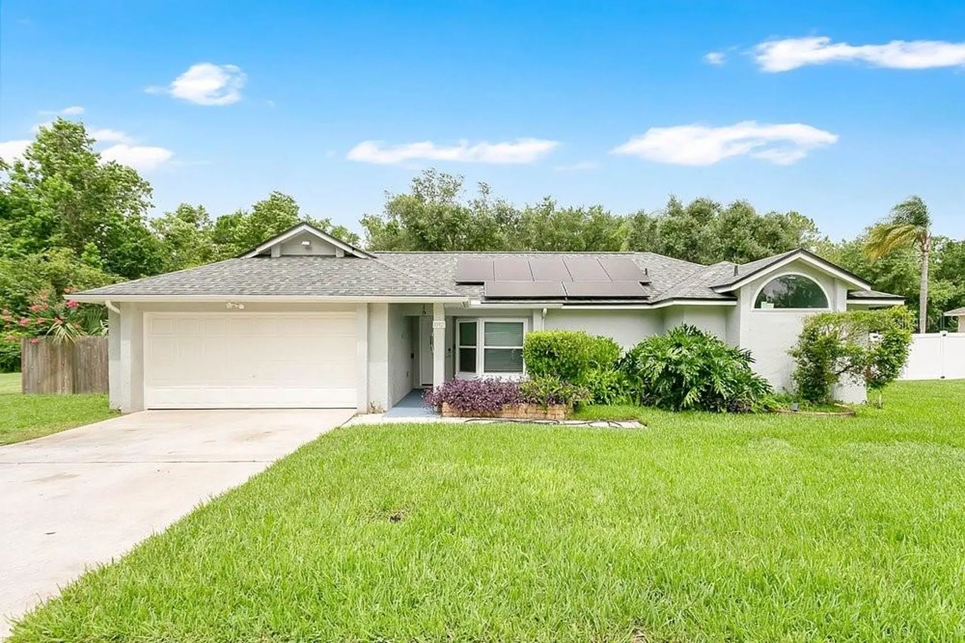 1092 W Riviera Boulevard Oviedo FL 32765