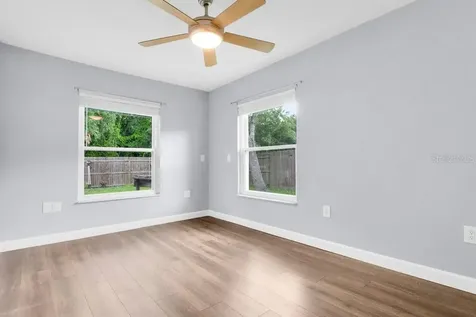 1092 W Riviera Boulevard Oviedo FL 32765