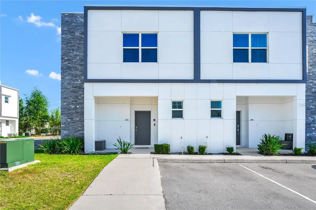 240 Famagusta Drive Davenport FL 33896