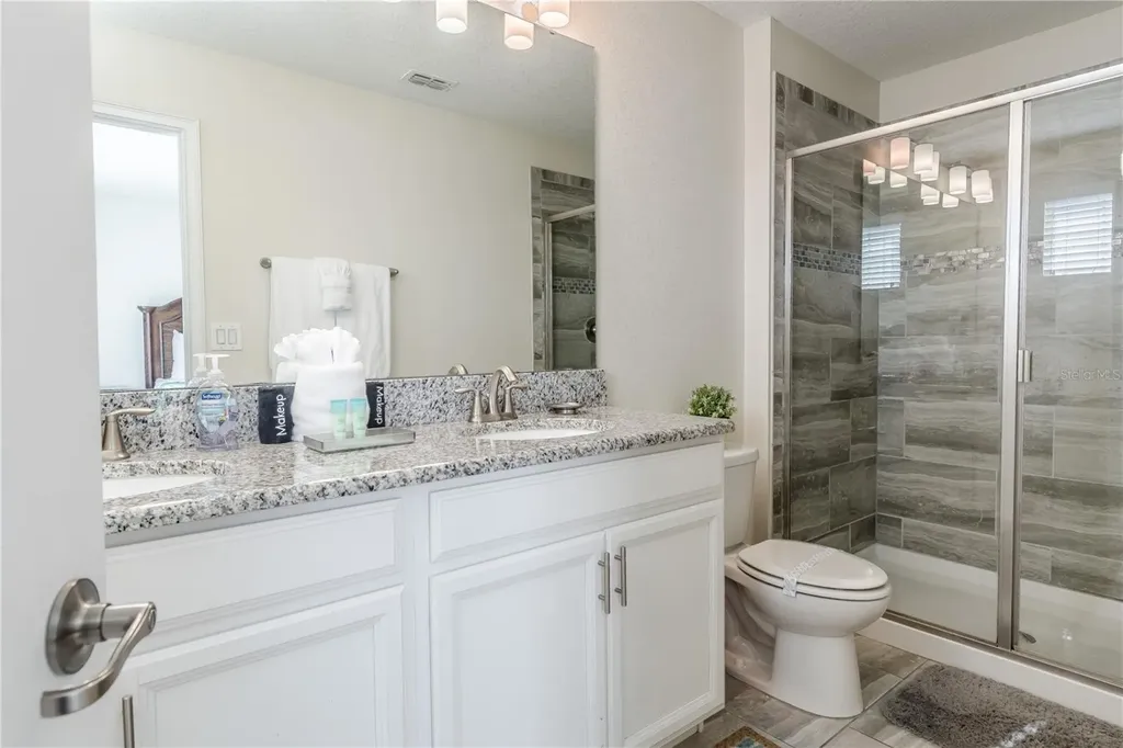 1588 Flange Drive Davenport FL 33896