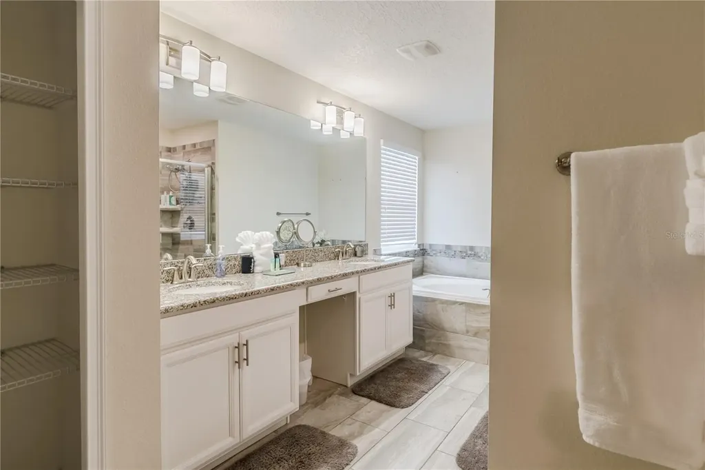 1588 Flange Drive Davenport FL 33896