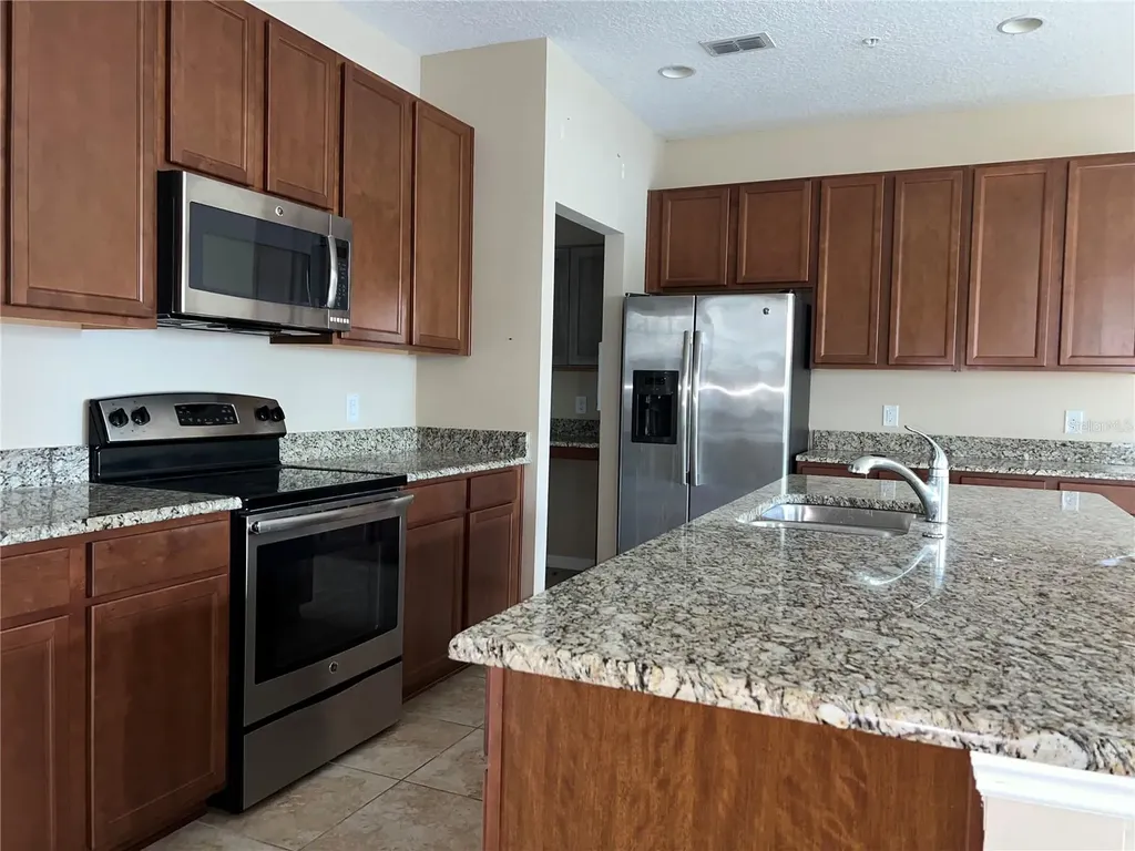 1073 Palma Verde Place Apopka FL 32712