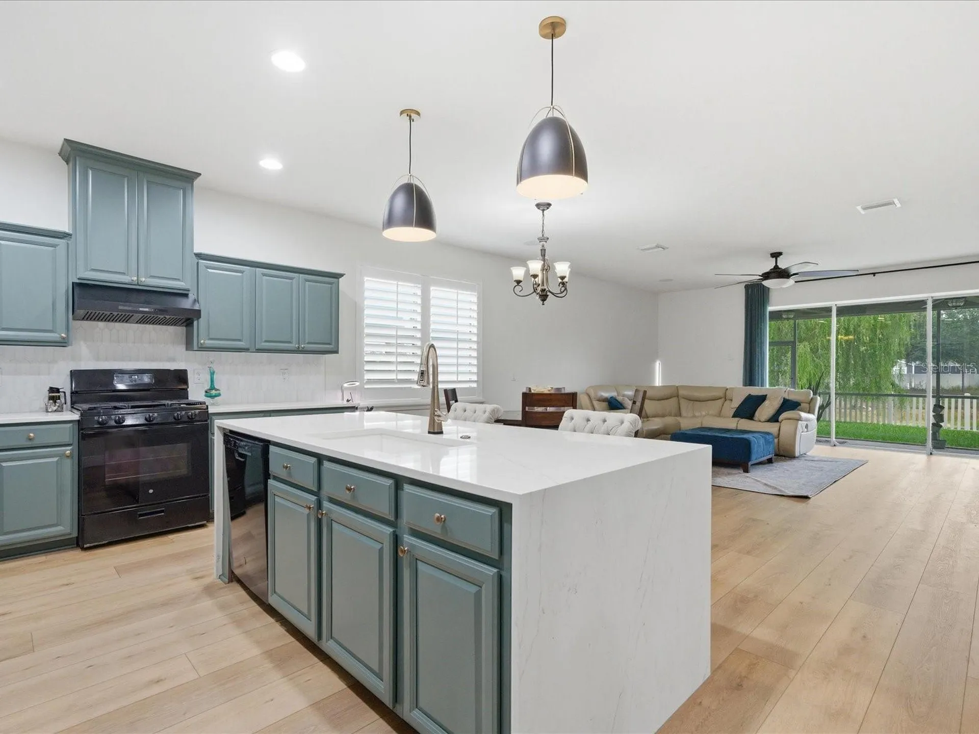 17735 Bright Wheat Drive Lithia FL 33547