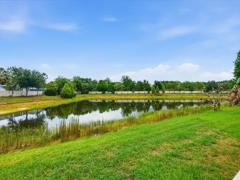 17735 Bright Wheat Drive Lithia FL 33547