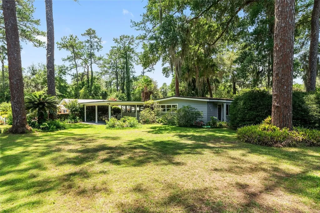 1807 SW 36th Place Gainesville FL 32608