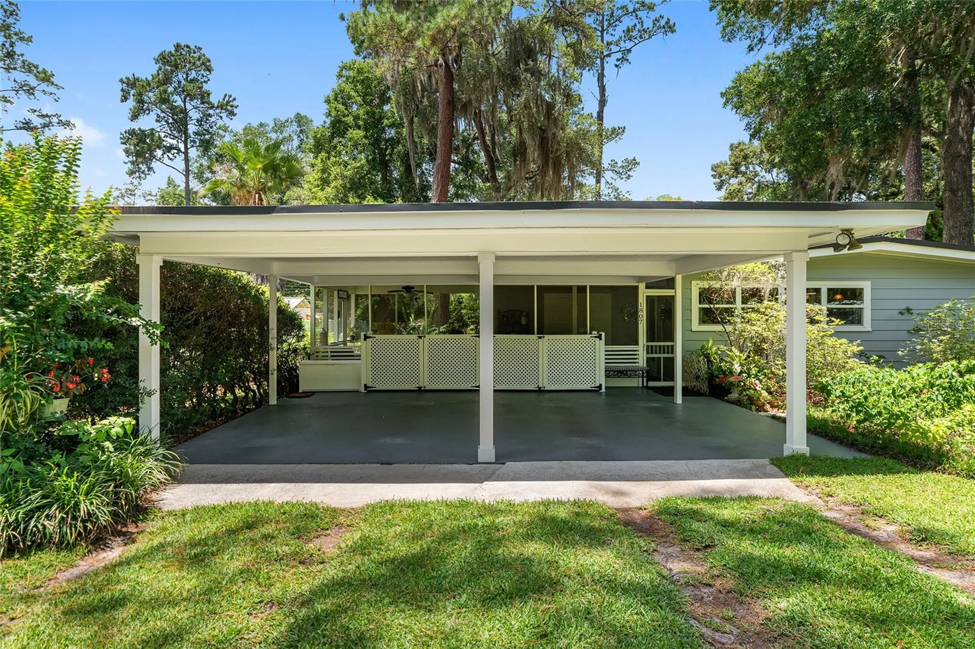 1807 SW 36th Place Gainesville FL 32608
