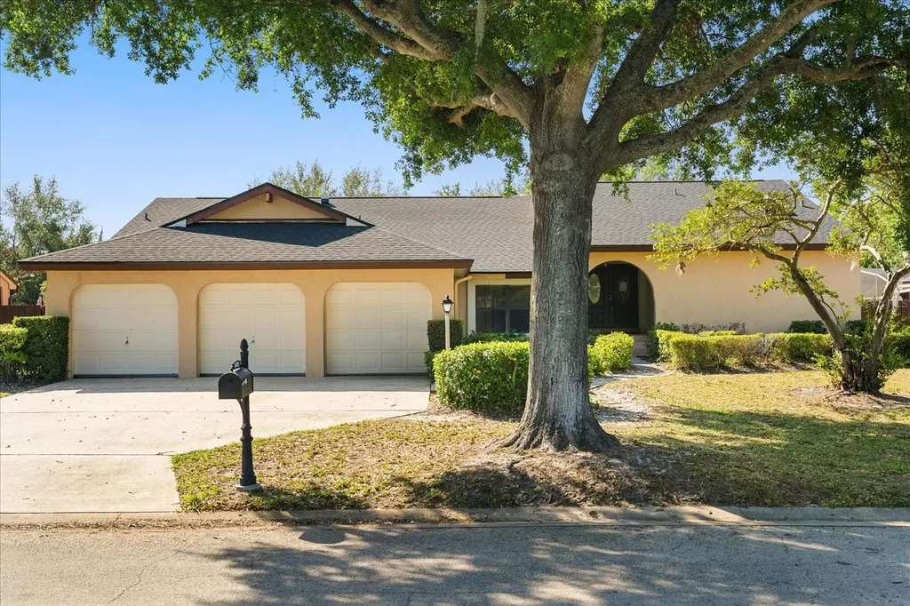 6135 Crystal View Drive Orlando FL 32819