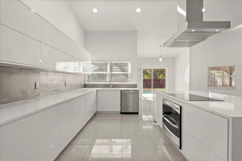 6135 Crystal View Drive Orlando FL 32819