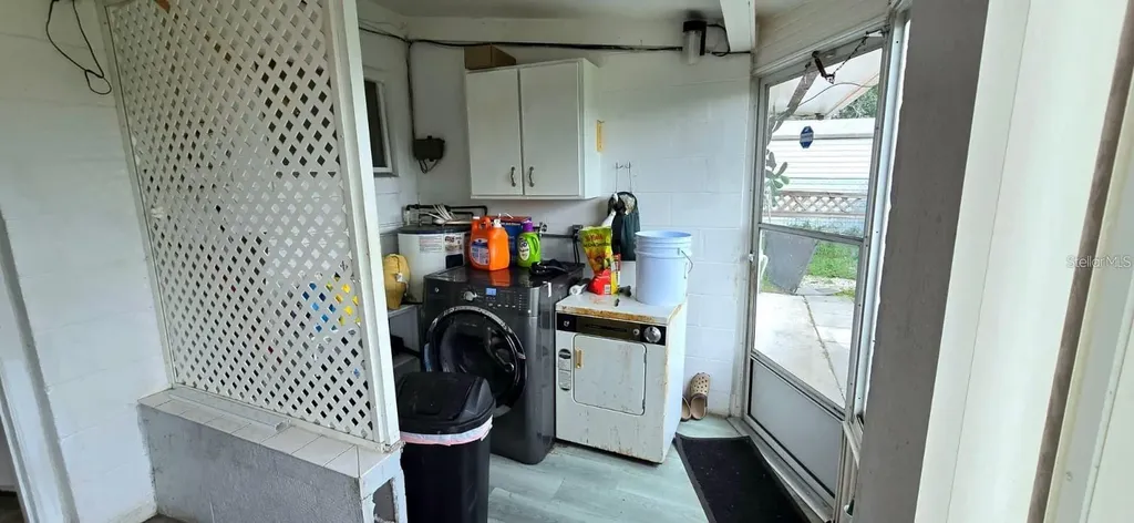 229 Raymond Avenue Frostproof FL 33843