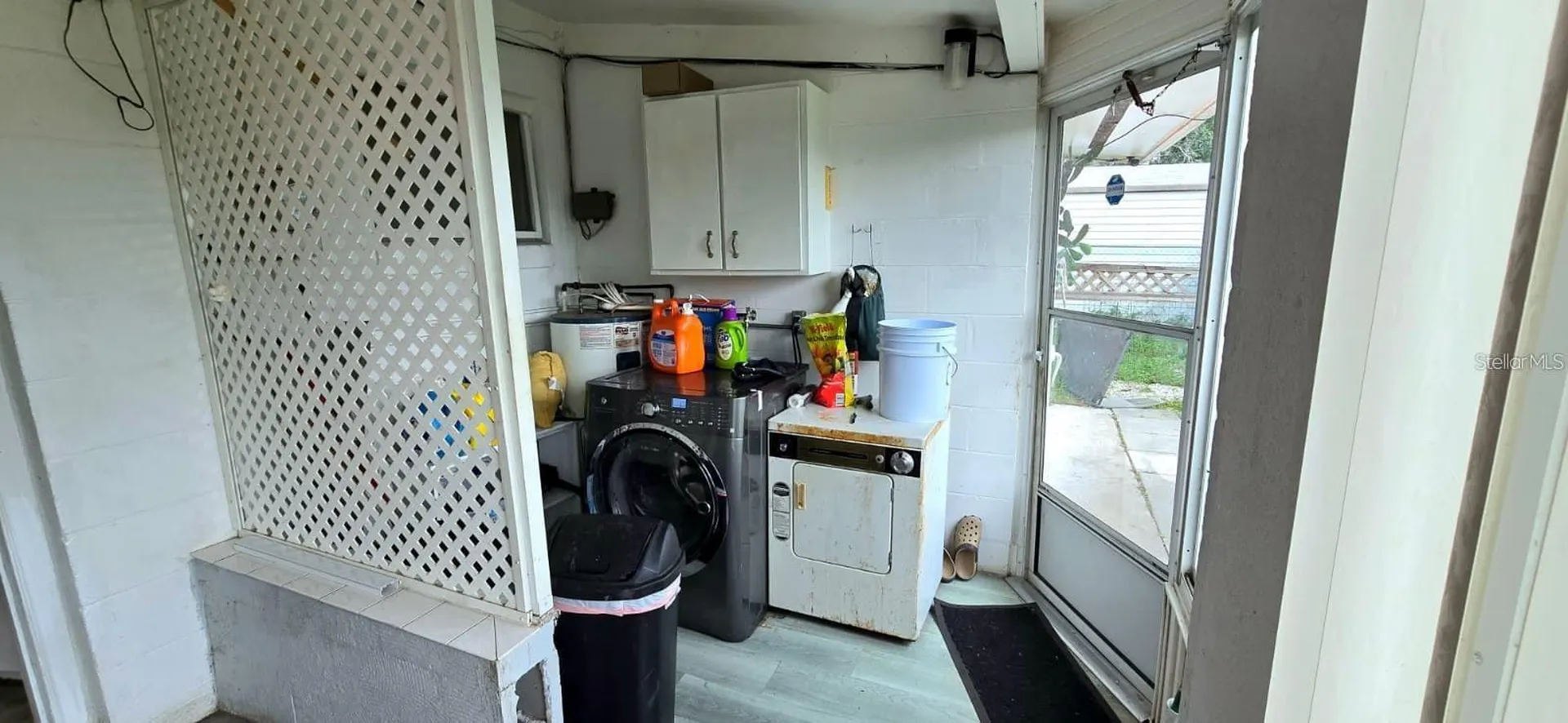 229 Raymond Avenue Frostproof FL 33843